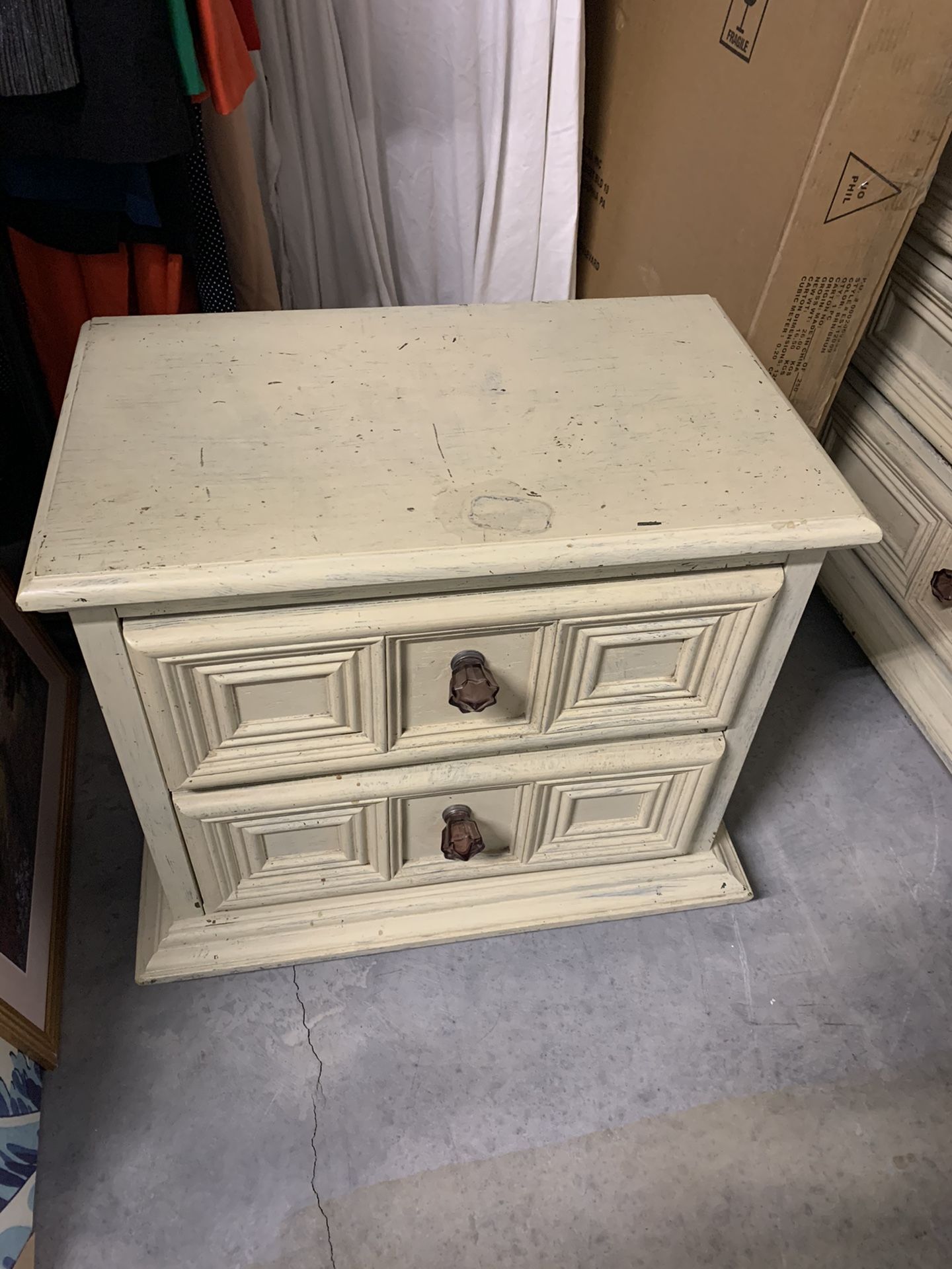 Bedroom Dressers (Shabby Chic)