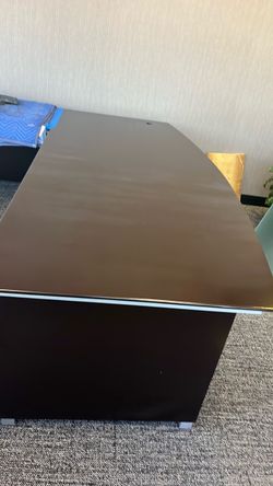 Spray stain furniture