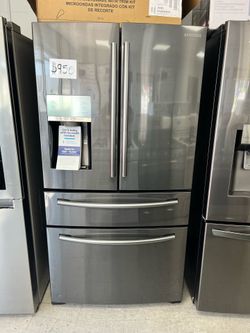 Samsung 36in. Counter Depth 4-Door Black Stainless Ice Dispenser Refrigerator
