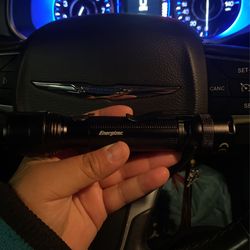 Energizer Rechargeable Flashlight 700 Lumens