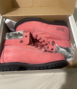 $45, New Women’s steel toe Boots size 9