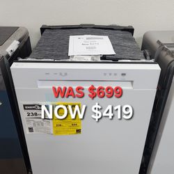 24 in. White Front Control Dishwasher
with Stainless Steel Tub and Senseclean