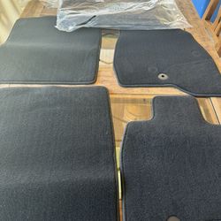 Ford Explorer Factory Floor mats 