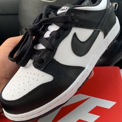 nike dunk low size 4y