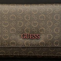 GUESS Women’s Wallet