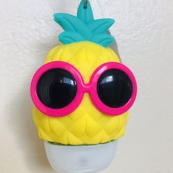 Super Cute! BATH & BODY WORKS💕😎🍍COOL PINEAPPLE🍍😎💕pocketbac holder 