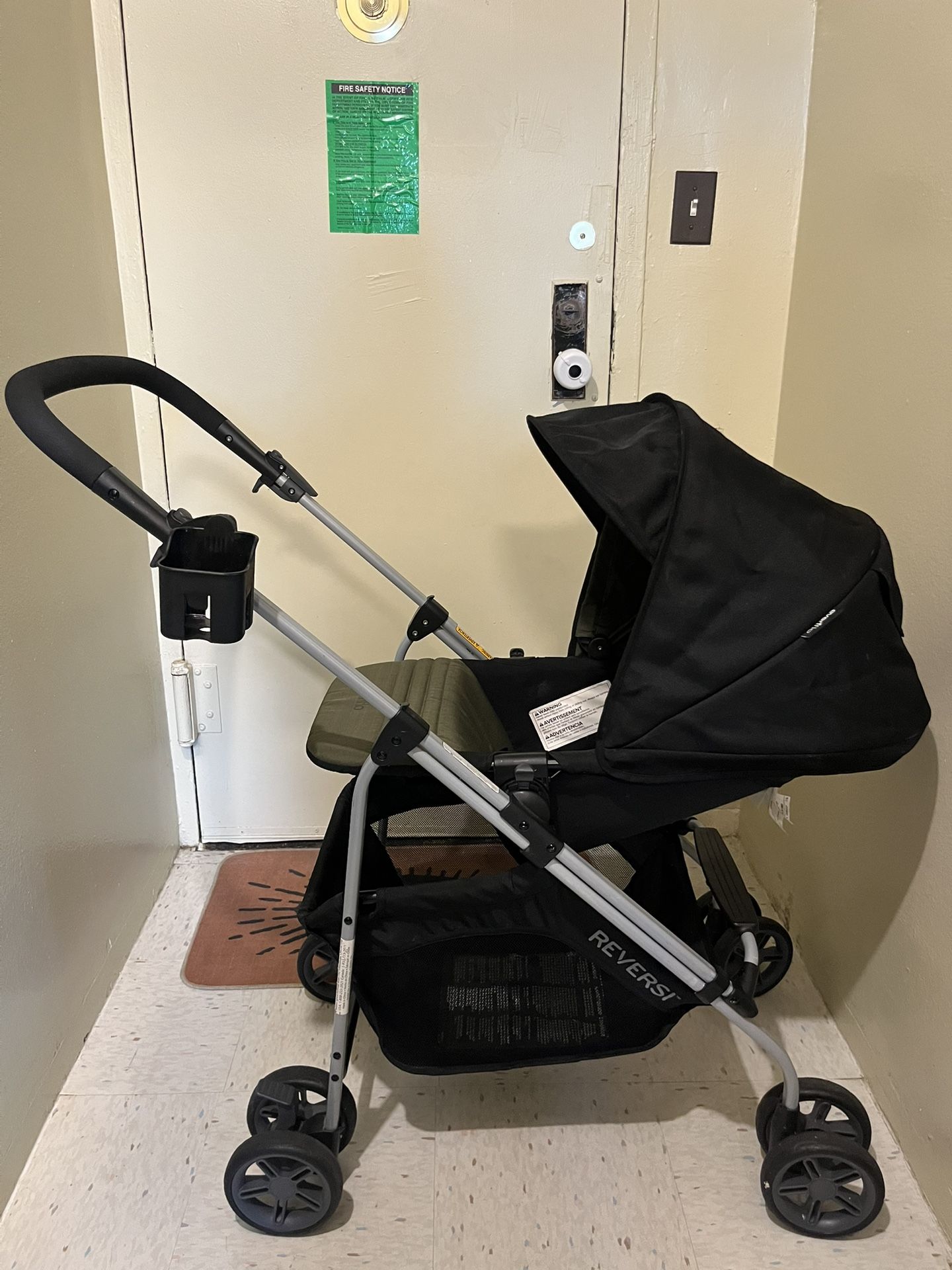 EVEN FLO REVERSI LIGHTWEIGHT STROLLER