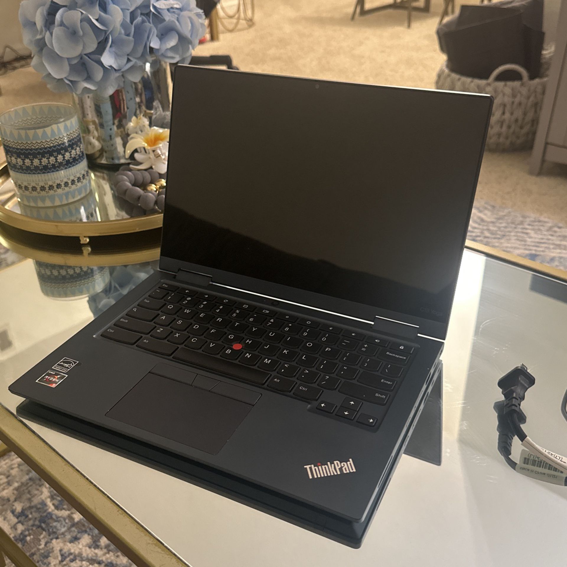 Lenovo - ThinkPad C13 - Yoga 2-in-1 Chromebook Enterprise - AMD Ryzen 3 3250C Dual-Core 2.60 GHz - 13.3" FHD Touchscreen - 4 GB RAM - 128 GB SSD Stora