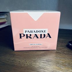 PRADA PARADOXE Perfume 