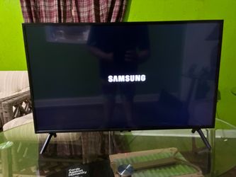 Samsung Q8F 32” QLED 4K TV
