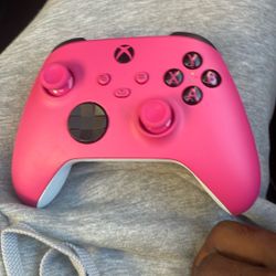 Pink Xbox One Controller 