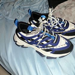 Javi Cross Sneakers Size 10.5