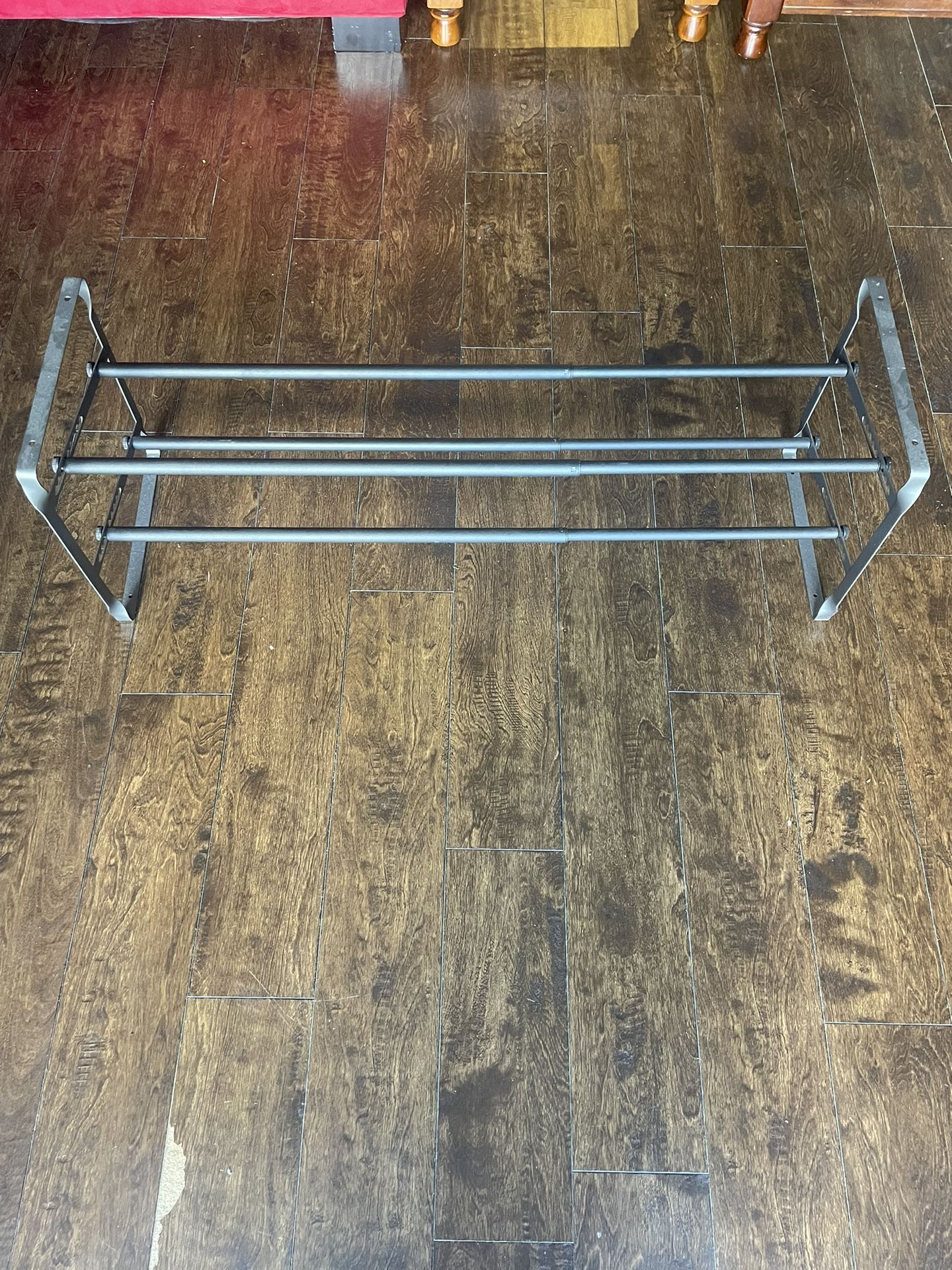 ADJUSTABLE SHOE RACK