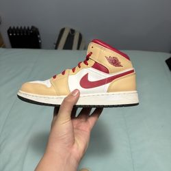 Jordan 1 Light Curry Cardinal Red 