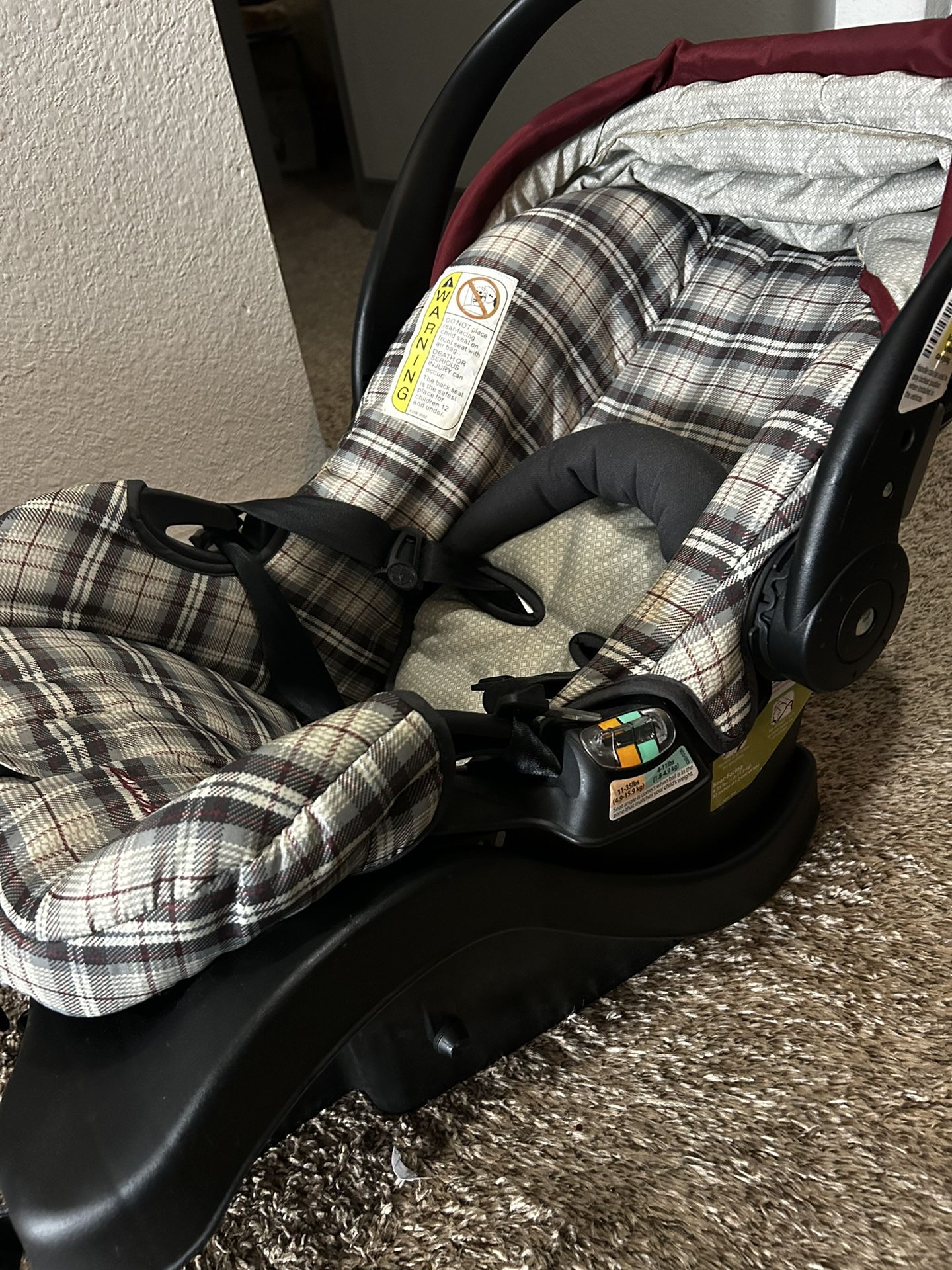 Eddie Bauer Infant Car Seat - High Quality For free- Pick tomorrow 