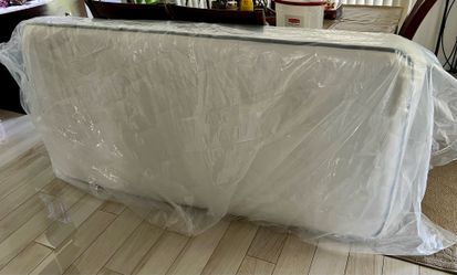 Twin mattress
