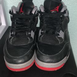 Jordan 4 10.5