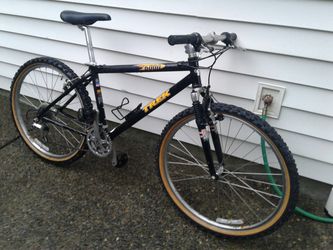 TREK ZX 6000 MOUNTAIN SPORT BIKE for Sale in Hillsboro, OR