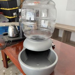 drinking bowl for large dog 