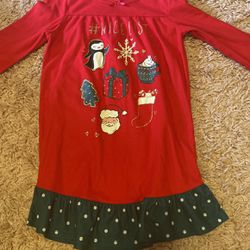 Girls Christmas nightgown size 7-8