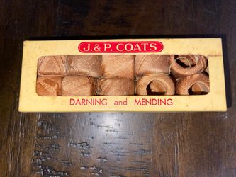 Vintage J & P Darning And Mending Threads Sewing