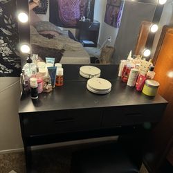 Make up vanity