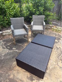 4-Piece Outdoor Wicker Patio Set – 2 Chairs & 2 Tables/Poufs