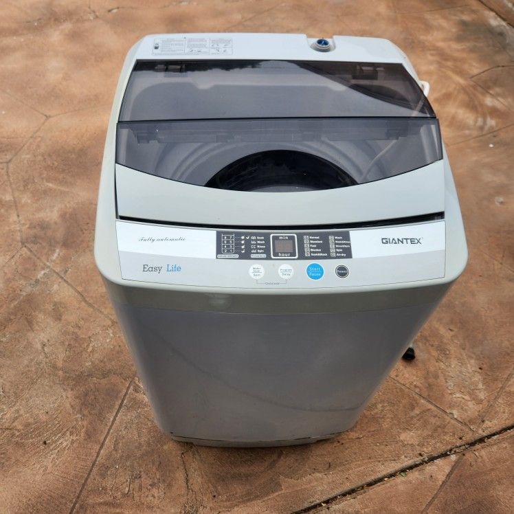 Wahshing Machine for Home and apartment In excellent condition,gental used.