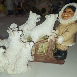 Vintage 1995 Castagna Eskimo Figurine With Sled And Dogs Signed On Bottom from Italy A58F037