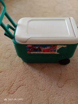 Cerritos.. Igloo 28qt wheel cooler