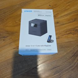 Anker 3 In 1 Charging Cube 