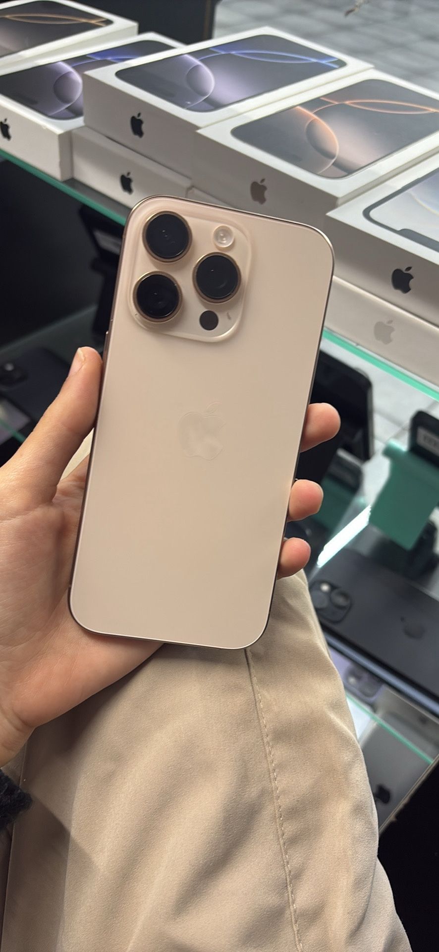 iPhone 16 Pro Unlocked Gold