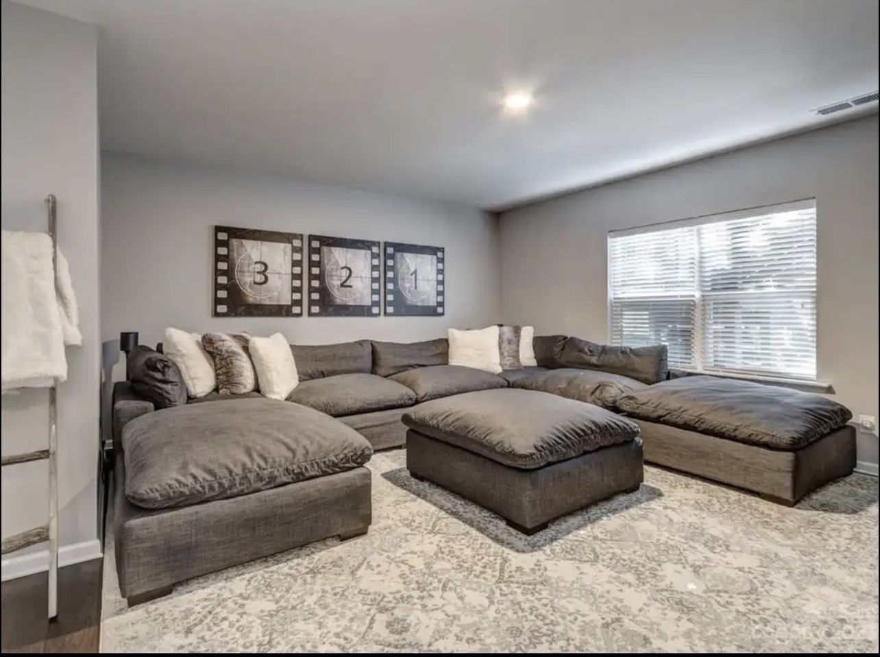 Sectional for Sale in Charlotte, NC OfferUp