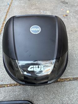 GIVI MOTORCYCLE TOP CASE