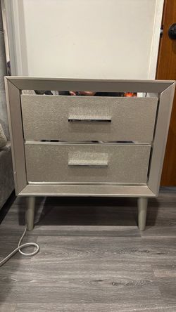 Silver Mirrored 2-Drawer Nightstand