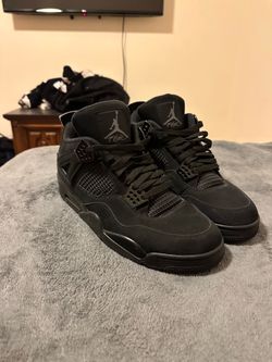 Jordan 4 black cat