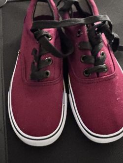 Vans Style Shoes Size 4 $5