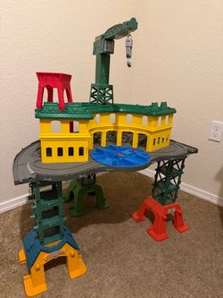 Thomas & Friends Super Station Train