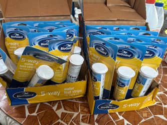 BioGuard 5-Way Water Test Strips for Pool & Spa