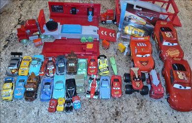 Disney's Pixar Cars Bundle 🚗
