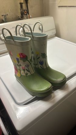 Kids rain boots