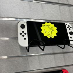 Nintendo OLED