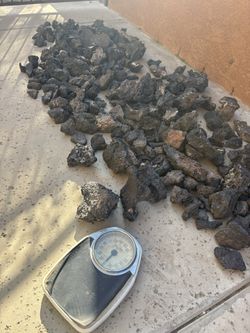 FOR SALE!!! Black Lava Rock -aquarium/terrarium ($1per lb
