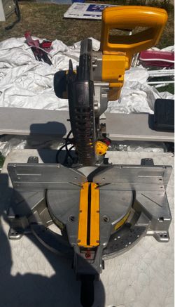 Dewalt DWS716 Miter Saw 🪚⚡️