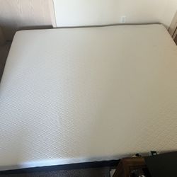 Memory Foam Mattress, Cal king
