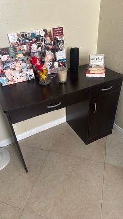 Teenager desk