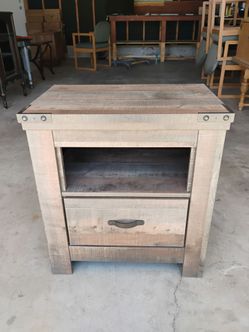 Wooden Night Stand or End Table - Clean - Ready to Use
