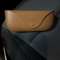 Ray Ban wayfarer Charging Case Gen 1