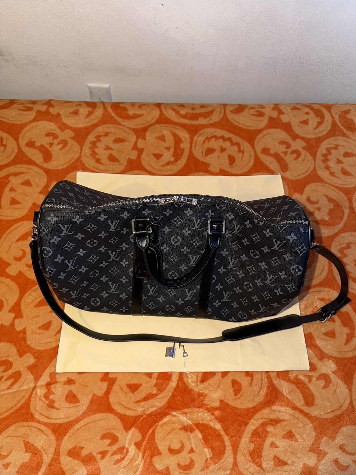 LV Duffel Keep All 55 Black