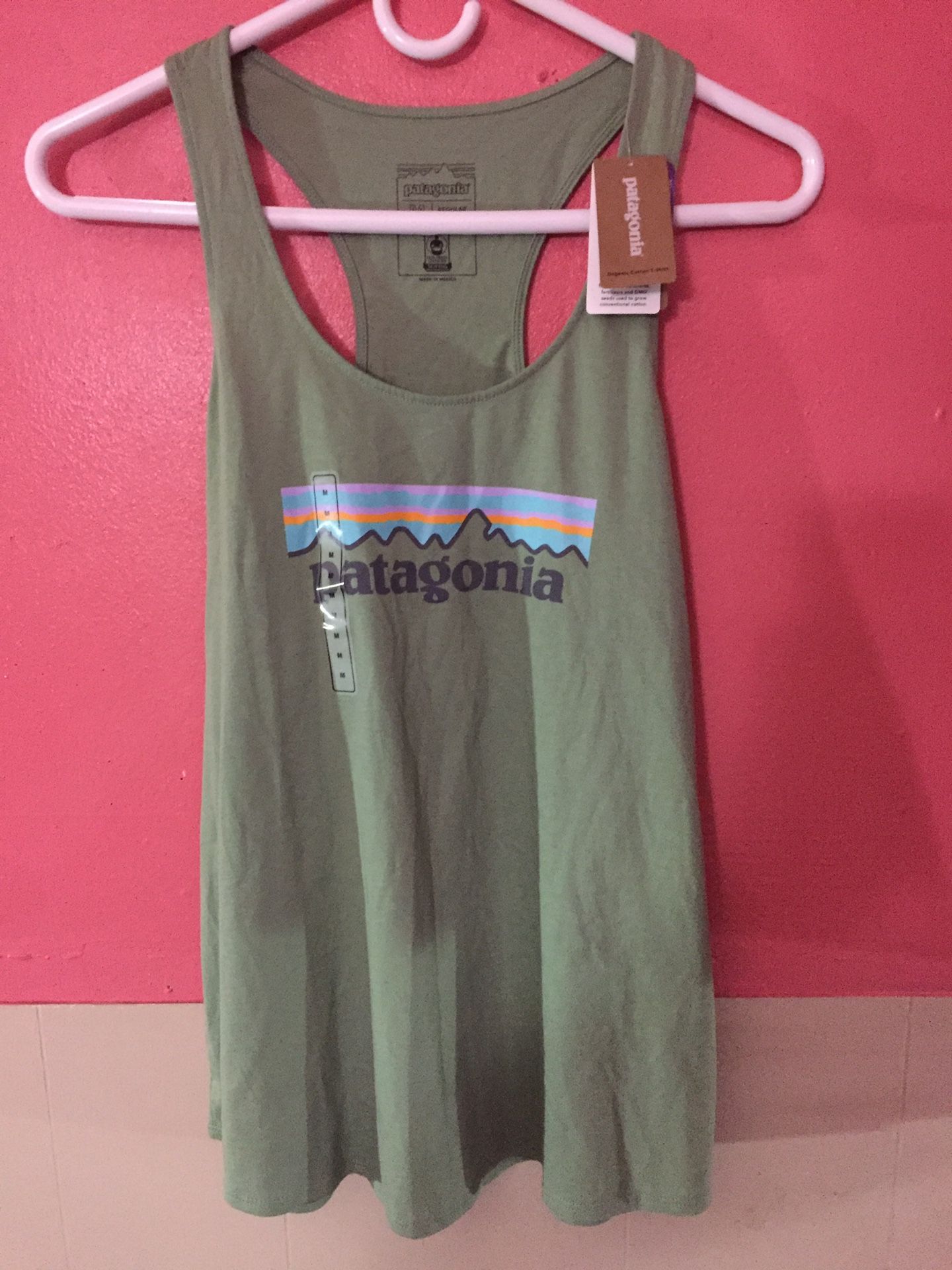 Patagonia Women’s Tank Top Brand New! Size M!!